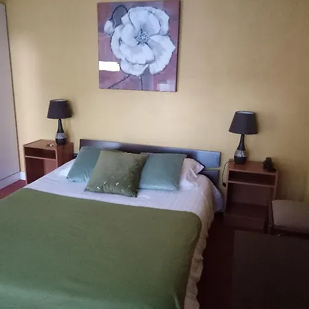 L'hostellerie De La Riviere 2*