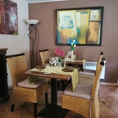 L'hostellerie De La Riviere Creil