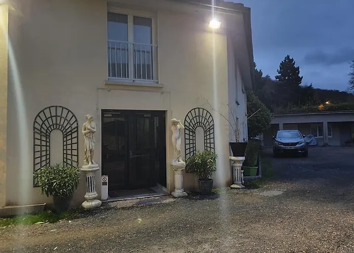 Hotel L'hostellerie De La Rivière